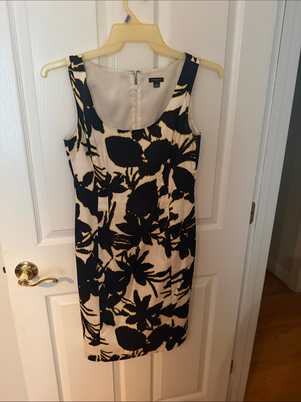 Ann Taylor Black and Cream Floral Midi Sheath Dress